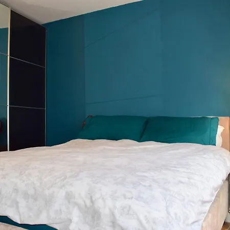 Spacious Centre دبلن